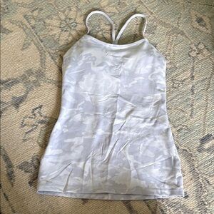 Lululemon White Camouflage Tank Top size 4